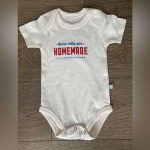 Finn + Emma off white onesie, 3-6 months. 100% organic cotton. Super soft. NWOT.